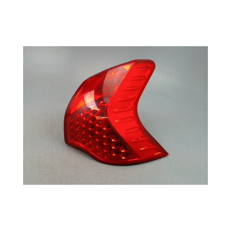 FEU ARRIERE DROIT PEUGEOT 3008 BREAK I Phase 1 2009-2013