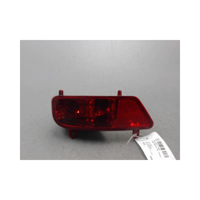 FEU DE PARE-CHOC ARRIERE GAUCHE PEUGEOT 3008 BREAK I Phase 1 2009-2013