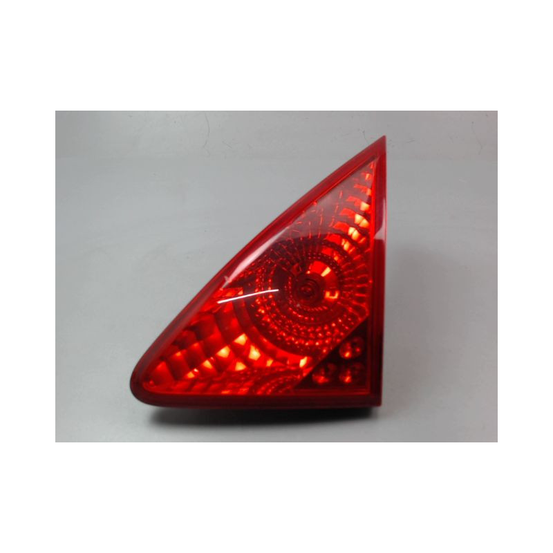 FEU ARRIERE INTERIEUR DROIT PEUGEOT 3008 BREAK I Phase 1 2009-2013