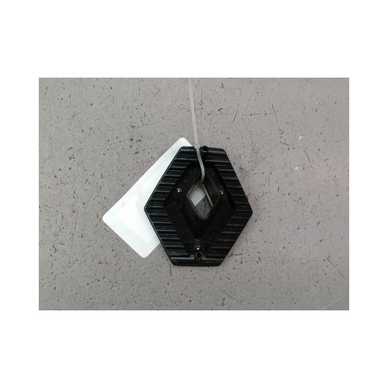 SIGLE CALANDRE RENAULT CLIO II Phase 2 2001-2006