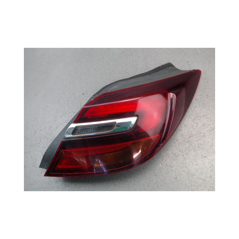 FEU ARRIERE DROIT VAUXHALL INSIGNIA