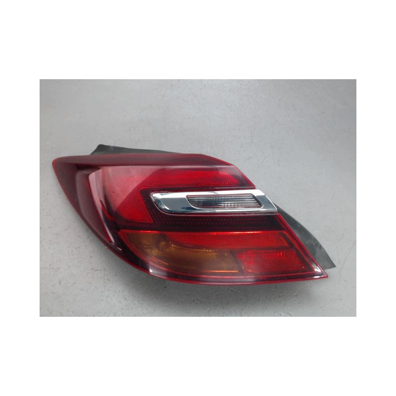 FEU ARRIERE GAUCHE  VAUXHALL INSIGNIA
