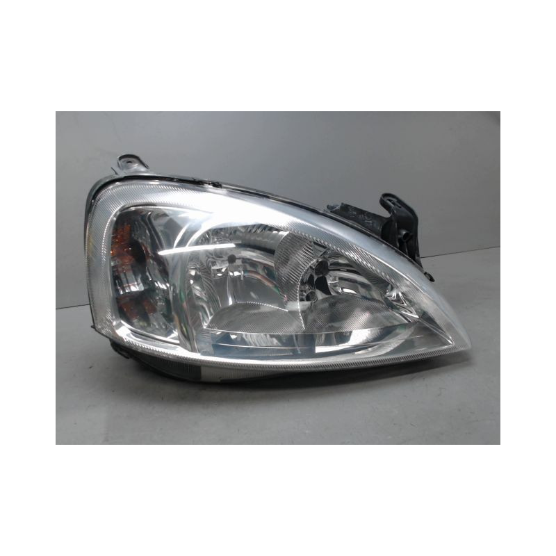 PHARE DROIT OPEL CORSA