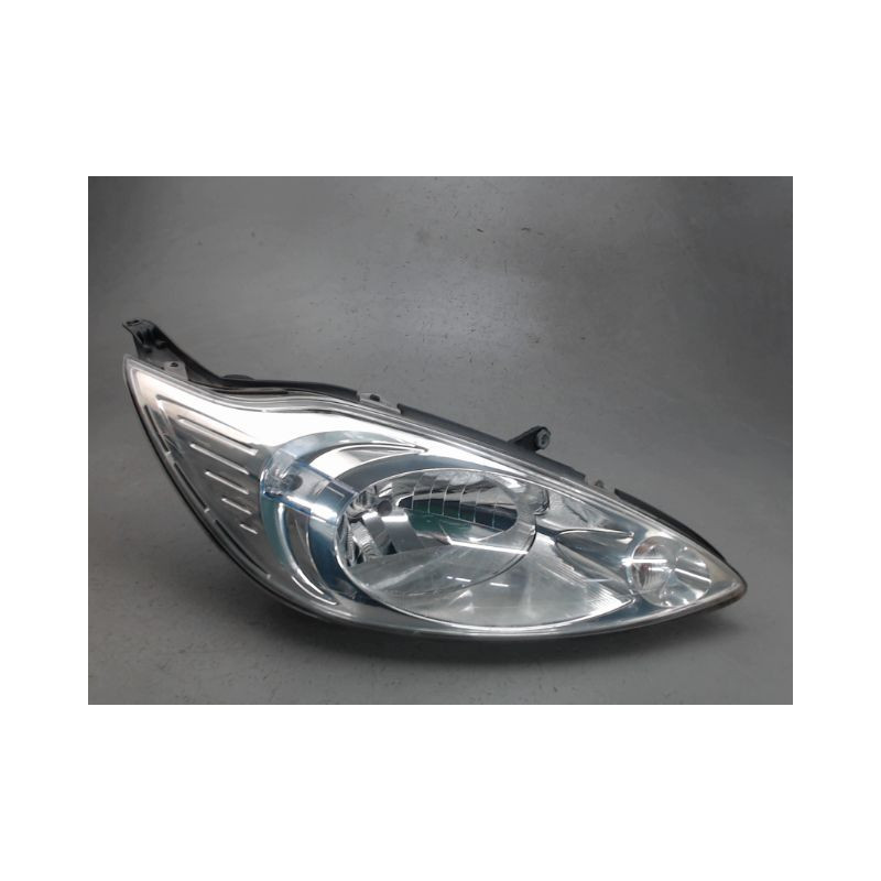 PHARE DROIT FORD KA