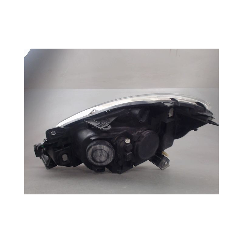 PHARE DROIT RENAULT CLIO