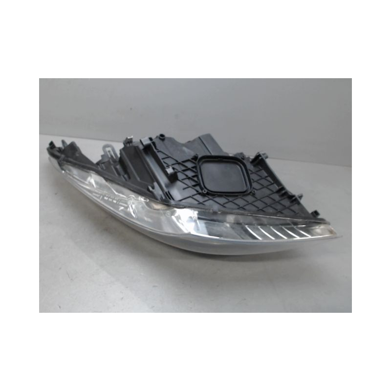 PHARE GAUCHE RENAULT MEGANE