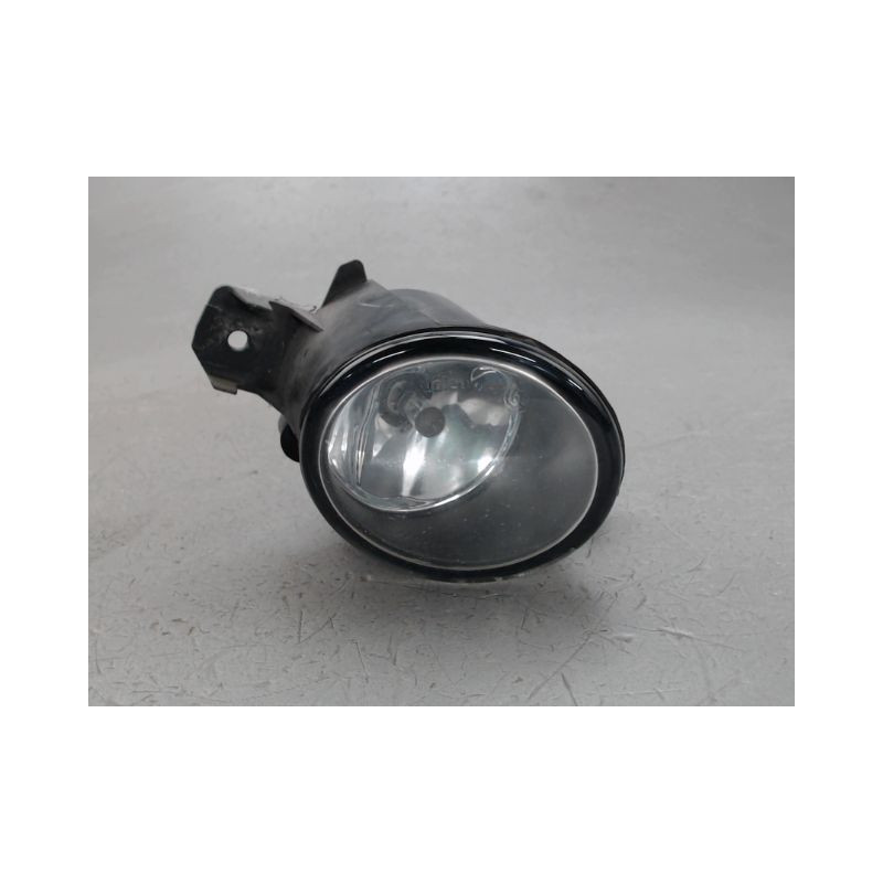 PHARE ANTIBROUILLARD AVANT DROIT RENAULT CLIO