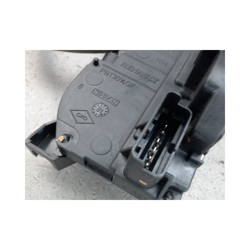 SYSTEME CONDAMNATION AVANT DROIT RENAULT MASTER