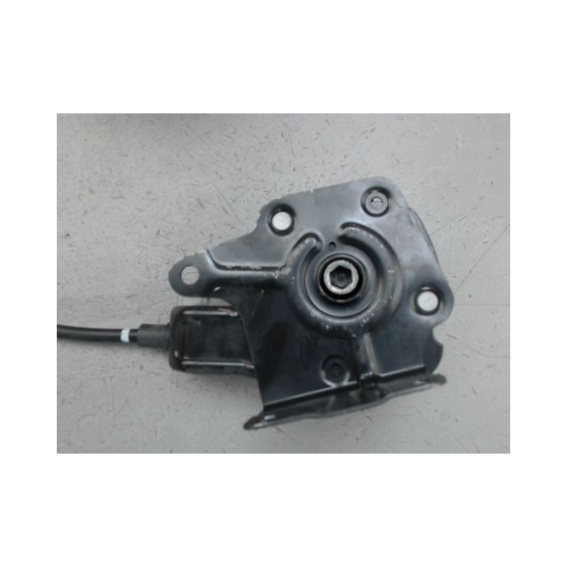 TREUIL DE ROUE DE SECOURS RENAULT MASTER