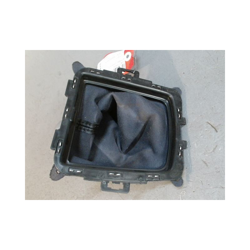 POMMEAU LEVIER VITESSES FORD FIESTA 6 PHASE 1 Essence 