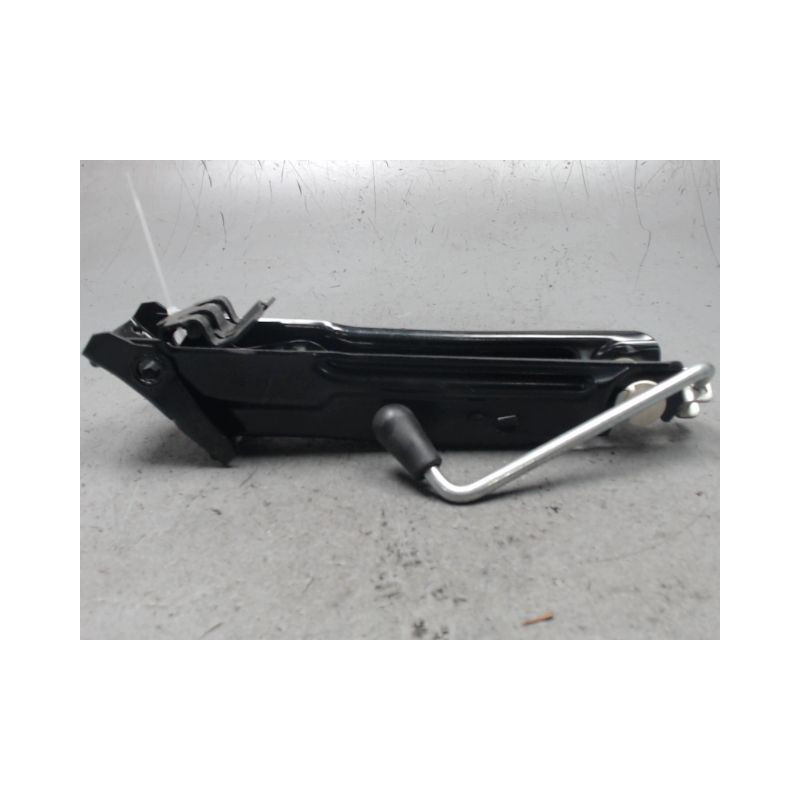 CRIC + MANIVELLE MINI MINI 2010-