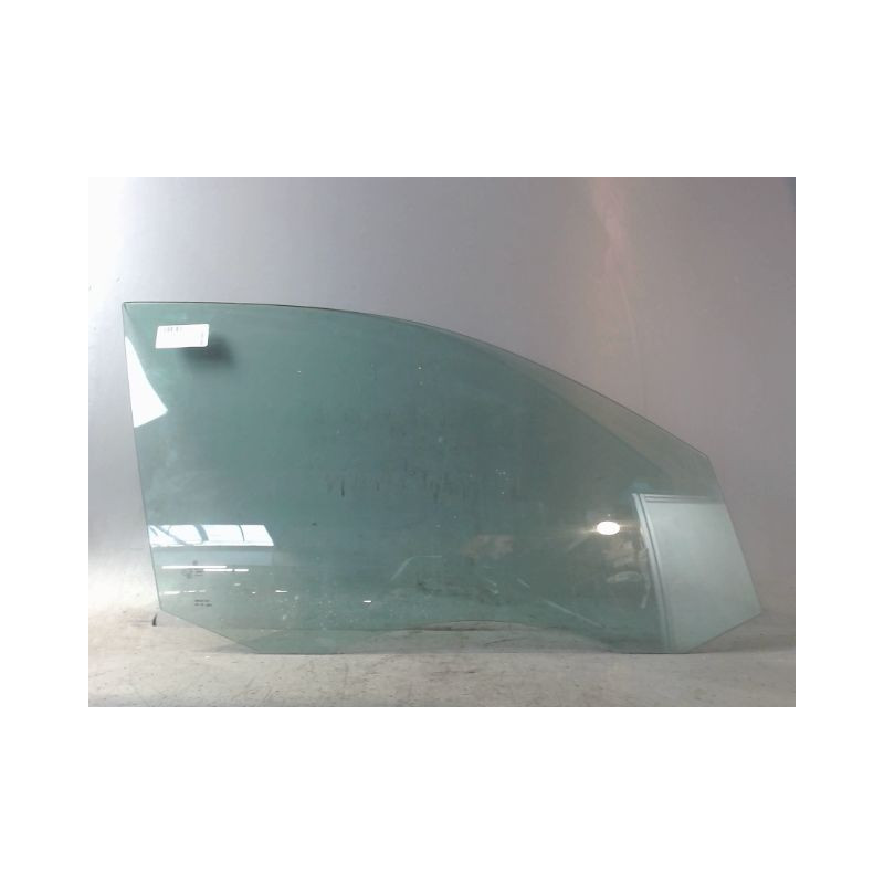 GLACE PORTE AVD VOLKSWAGEN TIGUAN 2009-