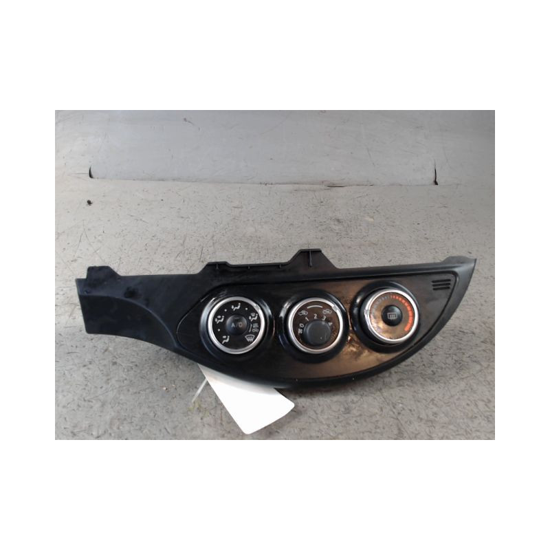 COMMANDE DE CHAUFFAGE TOYOTA YARIS II 2010-