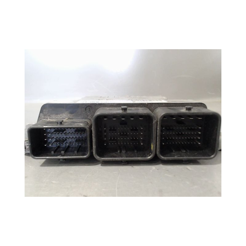 CALCULATEUR MOTEUR PEUGEOT 308
