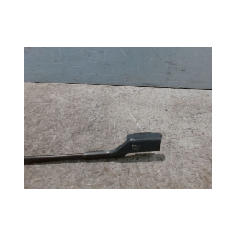 BRAS ESSUIE-GLACE AVANT DROIT OPEL ASTRA 2004-