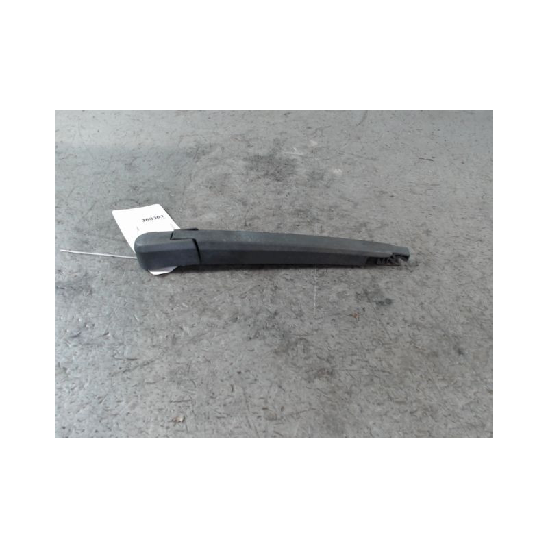 BRAS ESSUIE-GLACE ARRIERE OPEL ASTRA 2004-