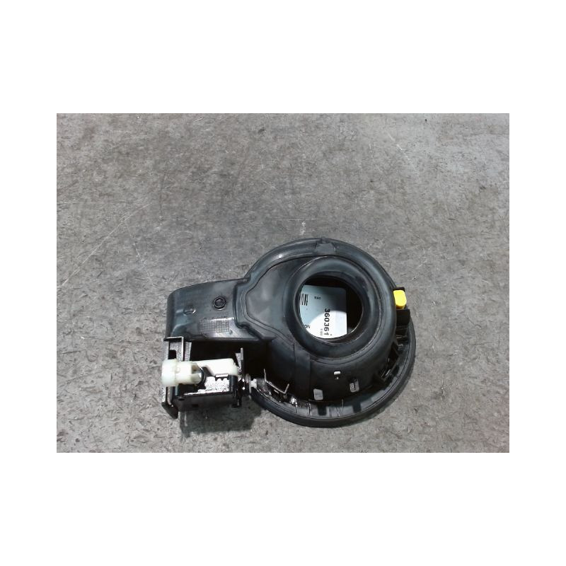 VOLET DE TRAPPE CARBURANT OPEL ASTRA 2004-