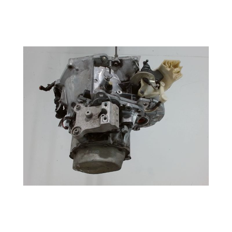 BOITE A VITESSE MECANIQUE PEUGEOT 208 1.6 HDi