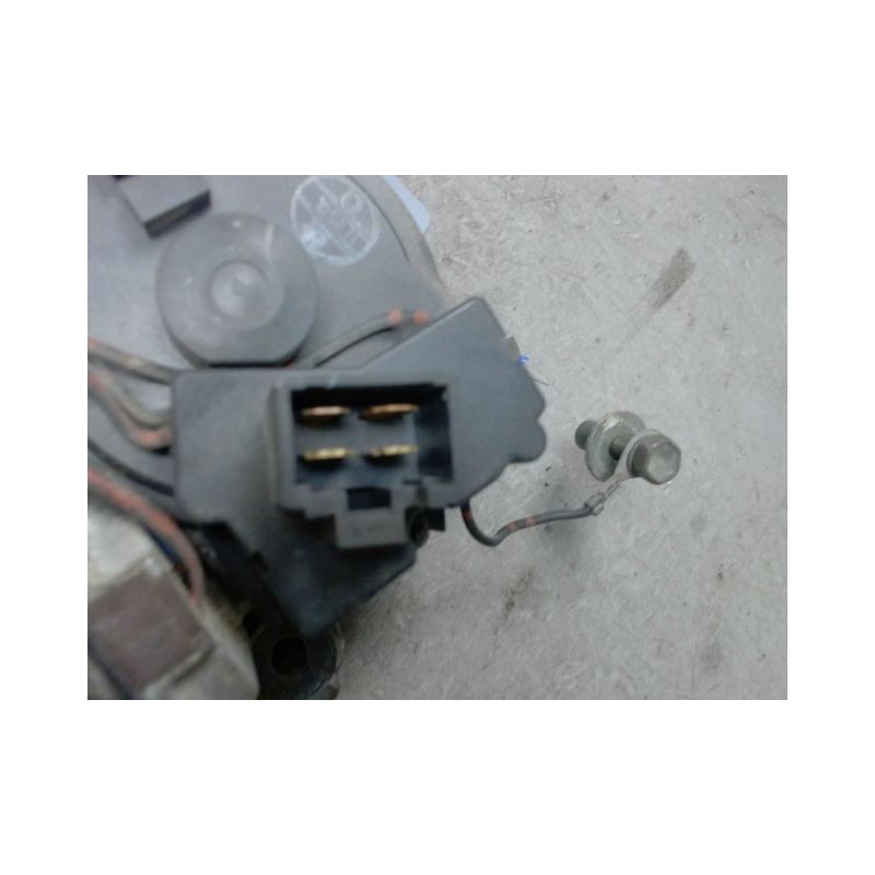 MOTEUR ESSUIE-GLACE AVANT TOYOTA HILUX  X-TRA CABINE