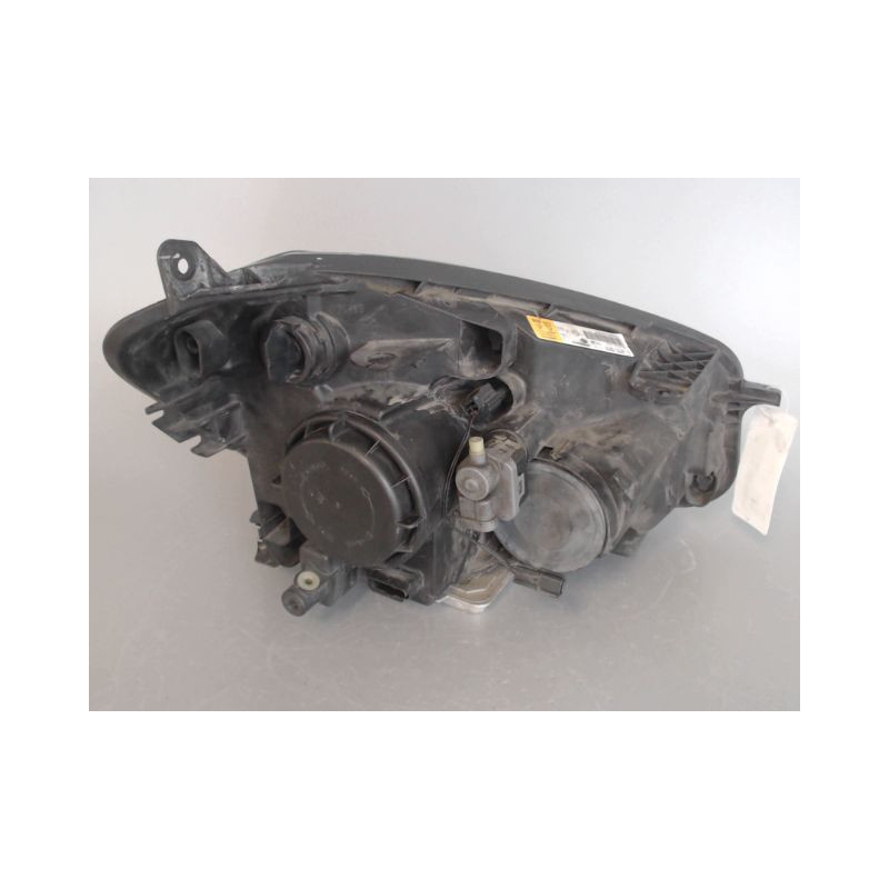 PHARE GAUCHE NISSAN QASHQAI