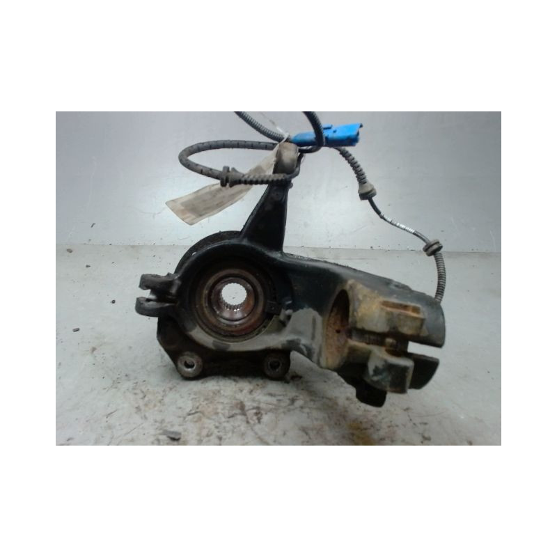 PIVOT AVANT GAUCHE PEUGEOT 2008