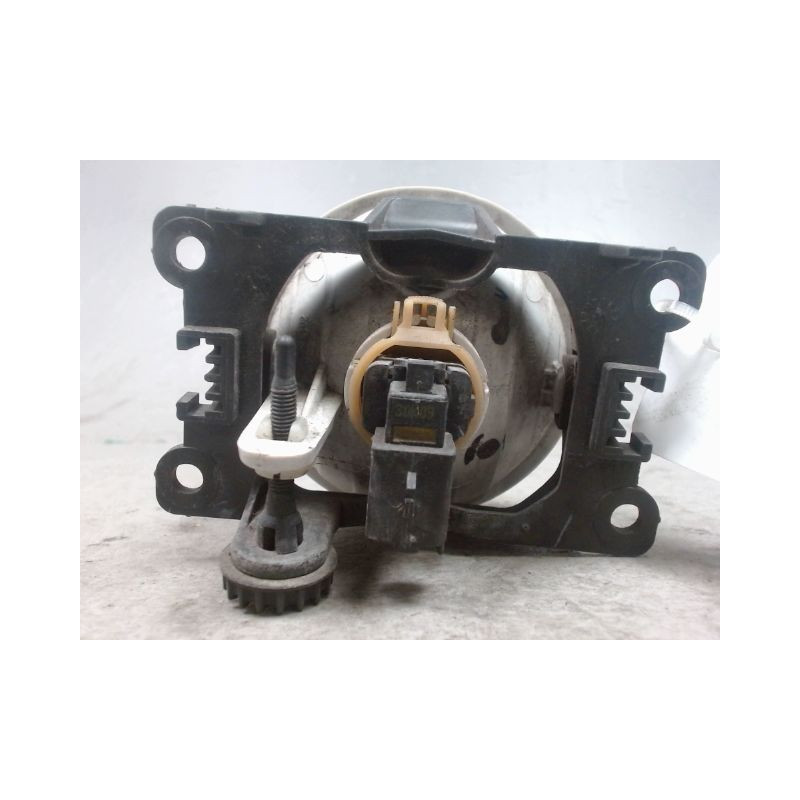 PHARE ANTIBROUILLARD AVANT GAUCHE PEUGEOT 3008 2009-