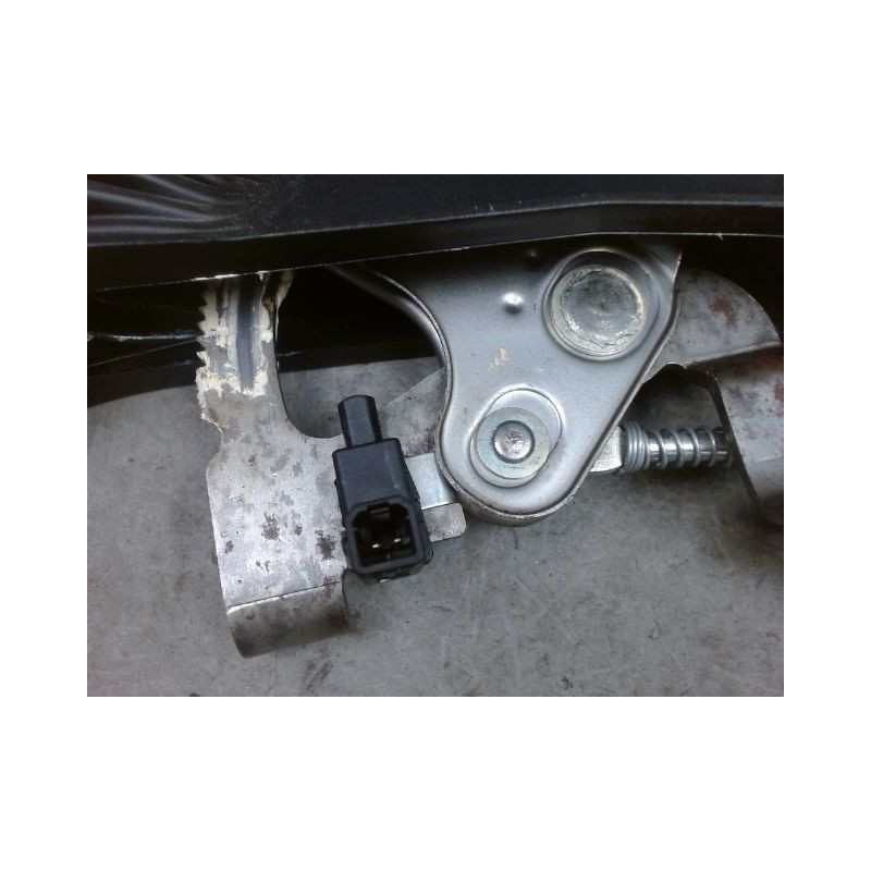LEVIER FREIN A MAIN FIAT GRANDE PUNTO 2005-
