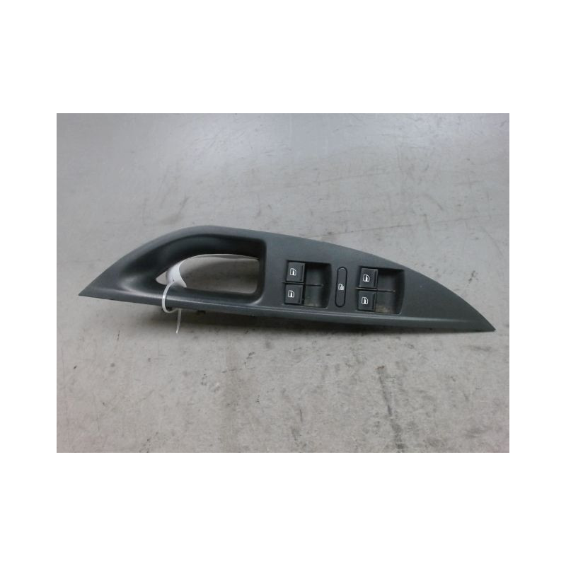 COMMANDE LEVE-GLACE PORTE AVG SEAT ALTEA