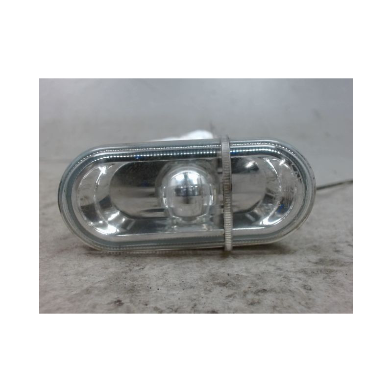 REPETITEUR AILE DROIT VOLKSWAGEN POLO 02-05