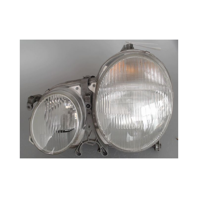 PHARE GAUCHE MERCEDES E220