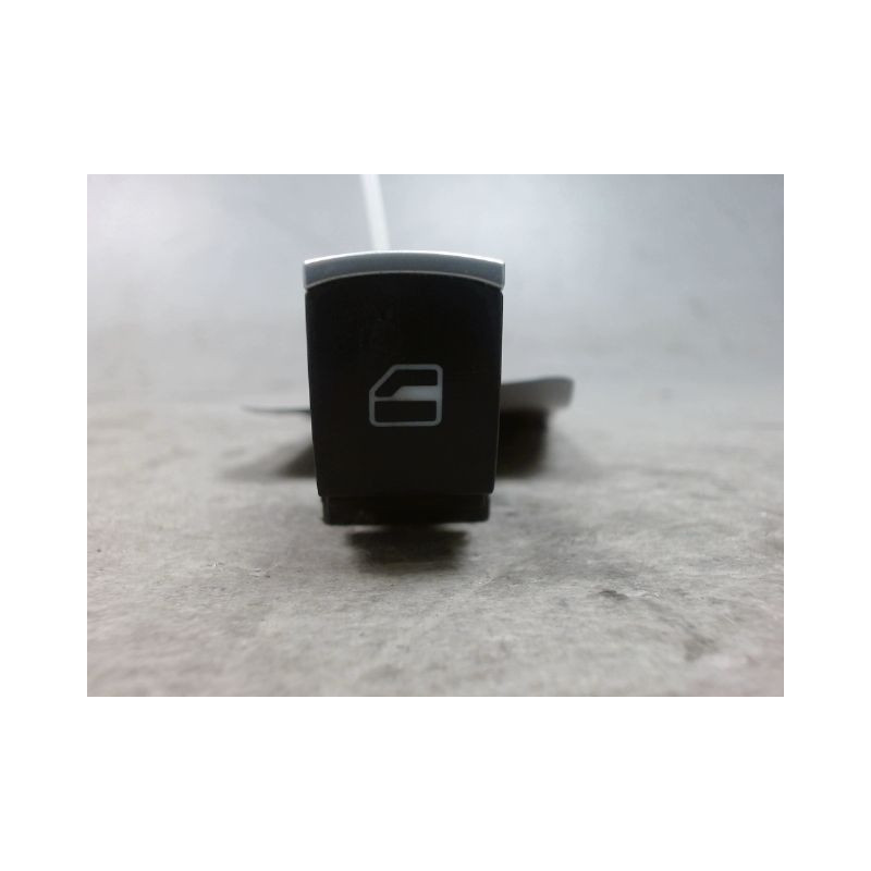 COMMANDE LEVE-GLACE PORTE AVD VOLKSWAGEN GOLF VI 2008-
