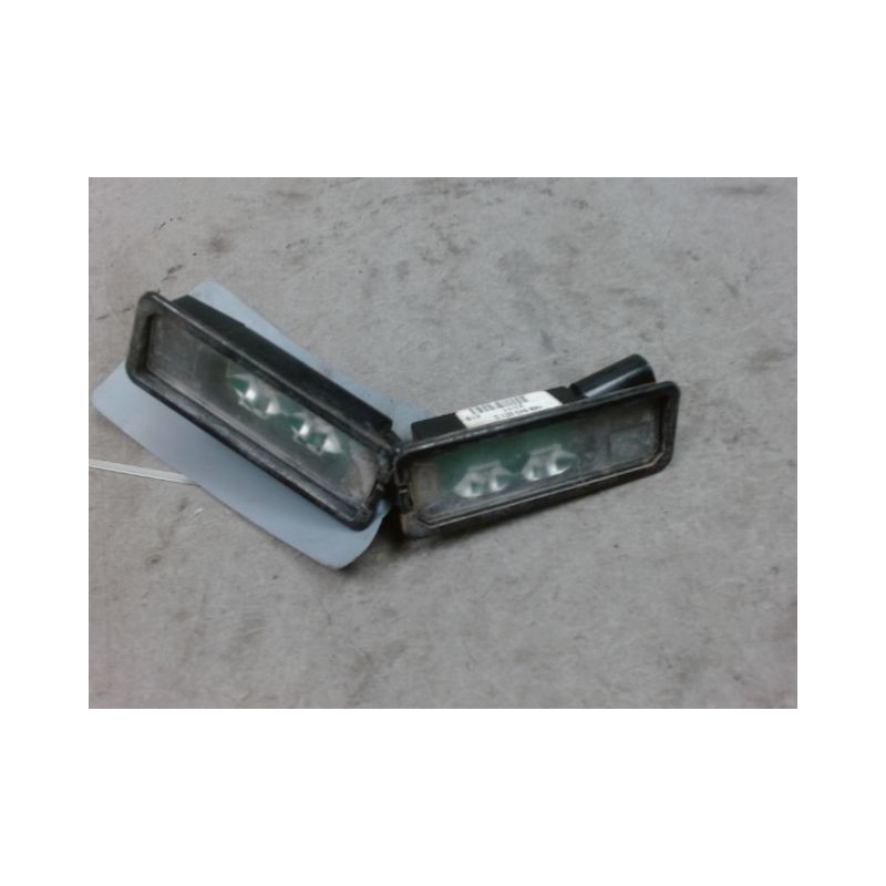 ECLAIREUR PLAQUE DE POLICE VOLKSWAGEN GOLF VI 2008-