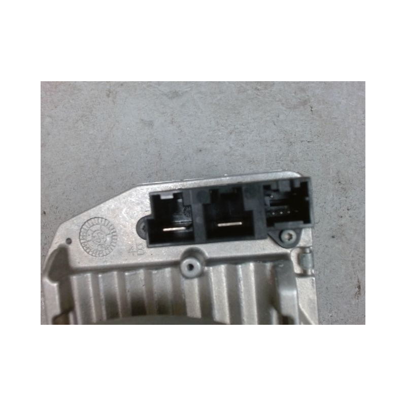COLONNE DE DIRECTION ASSISTEE RENAULT CLIO III 2009-