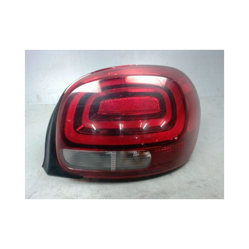 FEU ARRIERE DROIT CITROEN C3