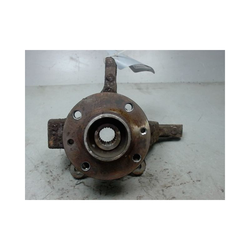 PIVOT AVANT DROIT NISSAN MICRA