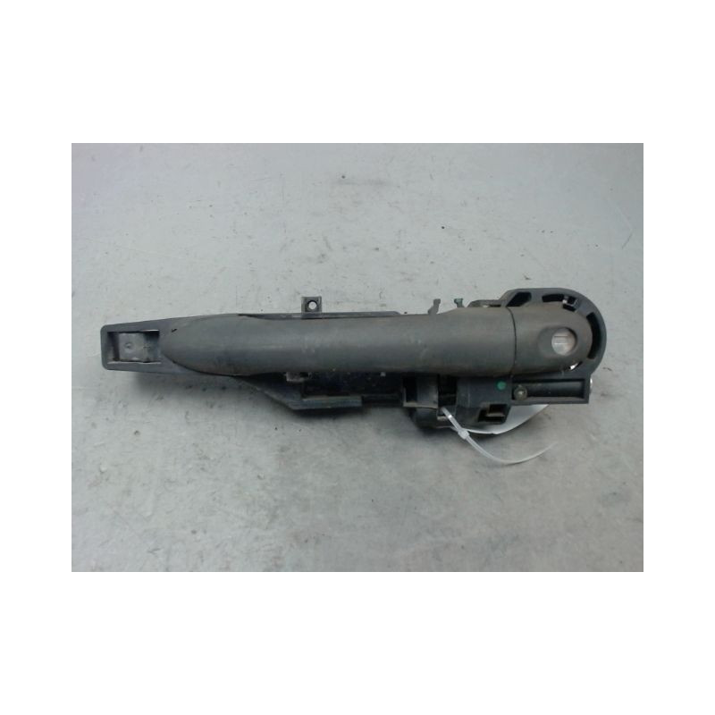 POIGNEE EXTERIEURE PORTE AVANT GAUCHE RENAULT KANGOO