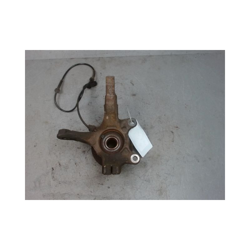 PIVOT AVANT GAUCHE NISSAN NOTE