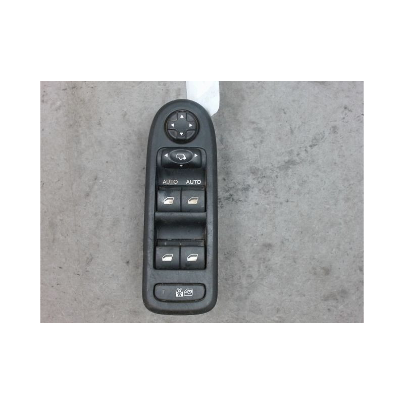 COMMANDE LEVE-GLACE PORTE AVG CITROEN C3