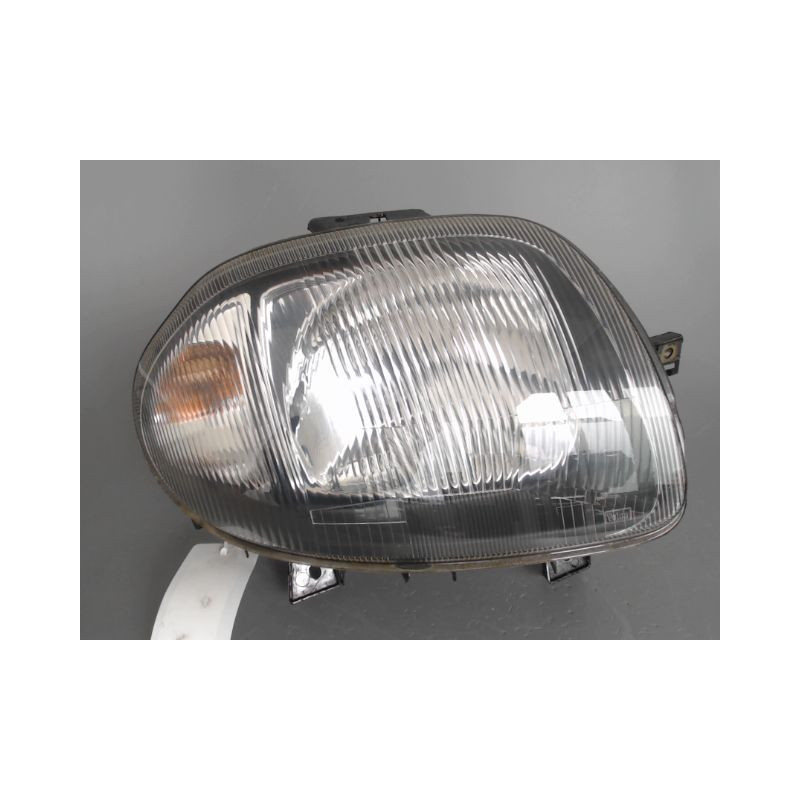 PHARE DROIT RENAULT CLIO II PH.1 98-2001