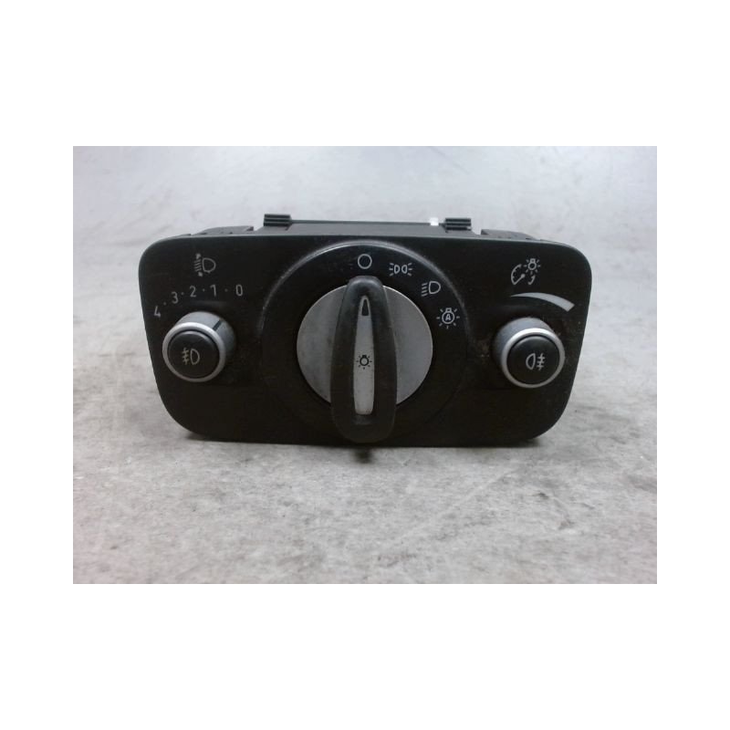 INTERIEUR COMMANDE PHARES FORD FIESTA