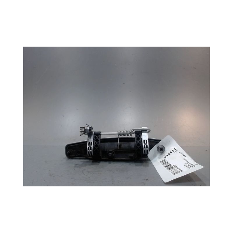 POIGNEE EXTERIEURE PORTE AVANT GAUCHE DACIA SANDERO