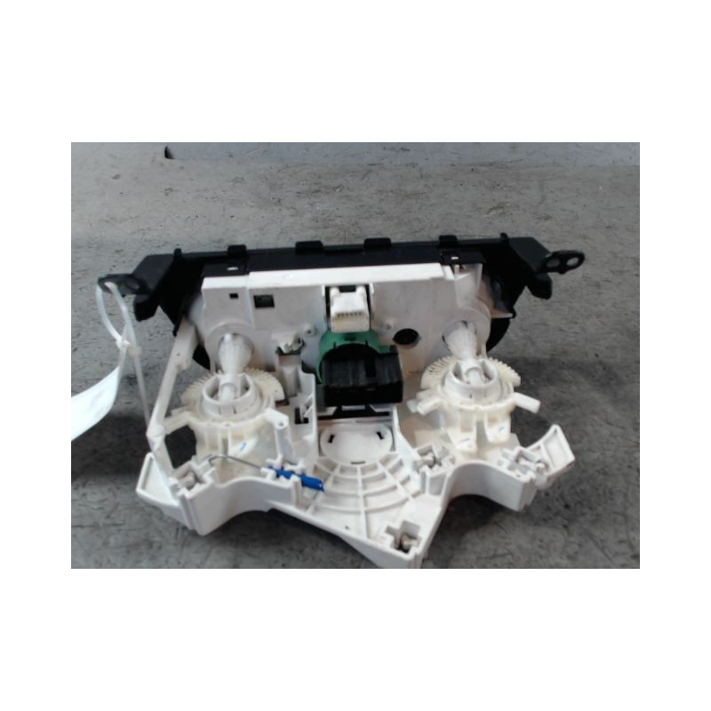 COMMANDE DE CHAUFFAGE SUZUKI CELERIO