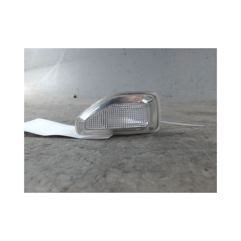 REPETITEUR AILE DROIT DACIA DUSTER 2010-