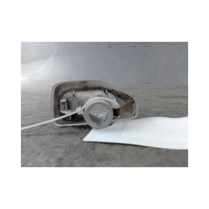 REPETITEUR AILE DROIT DACIA DUSTER 2010-