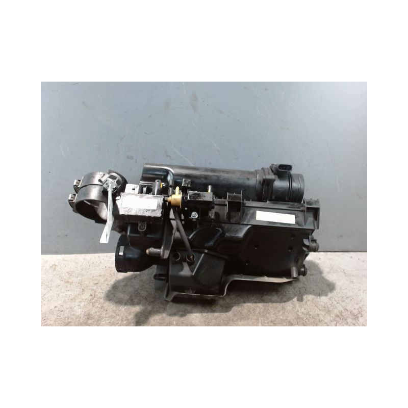 BOITIER FILTRE A AIR MERCEDES CLASSE B 05-08