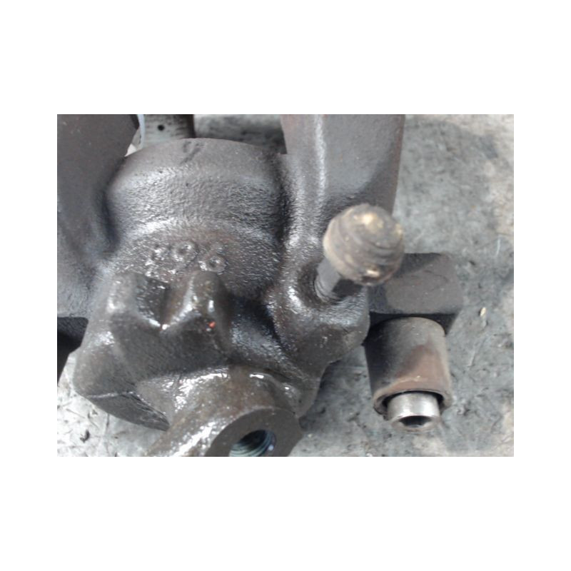 ETRIER DE FREIN AVANT DROIT DACIA SANDERO 2008-