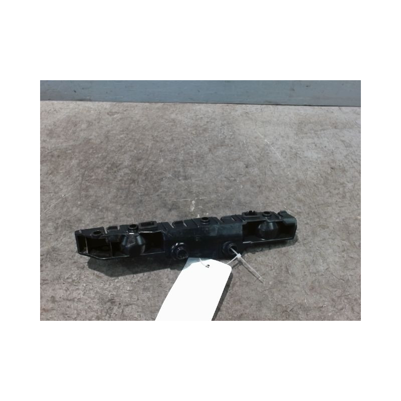 SUPPORT PARE-CHOC ARD DACIA SANDERO 2008-