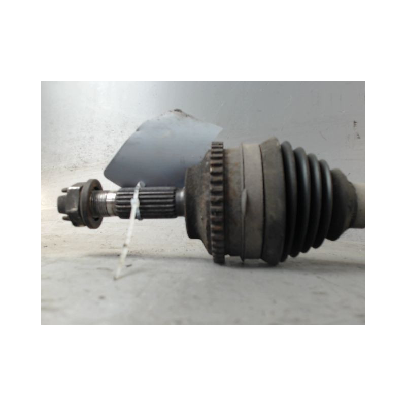 TRANSMISSION AVANT DROIT RENAULT CLIO II PH.2 01-06 1.2 16V (BB05, BB0W, BB11, BB27, BB2T, BB2U, BB2V, CB05,...