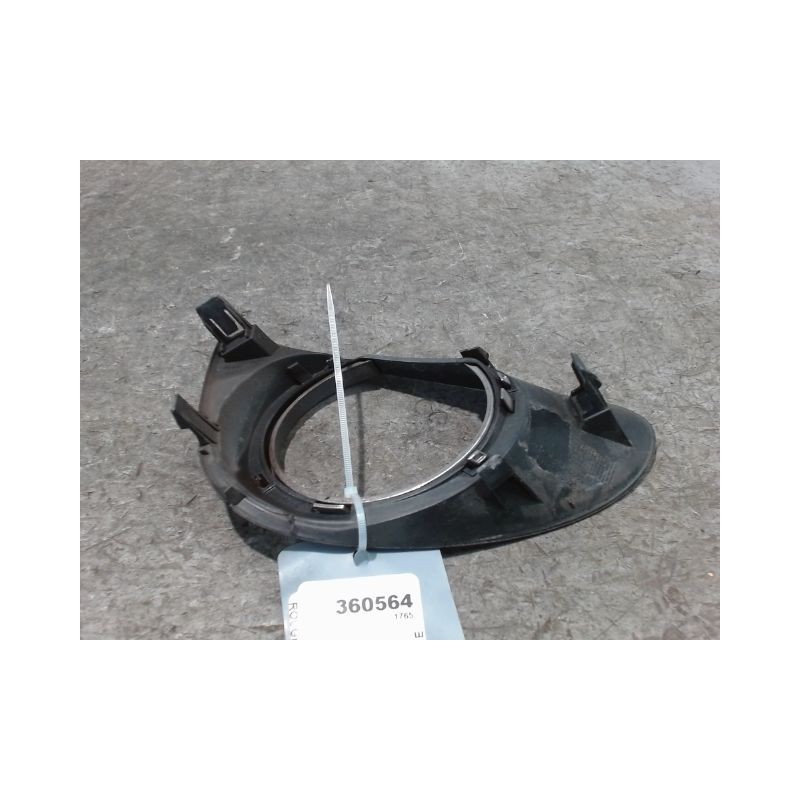 OBTURATEUR PHARE ADDITIONNEL PARE-CHOC AVG TOYOTA YARIS II 2010-