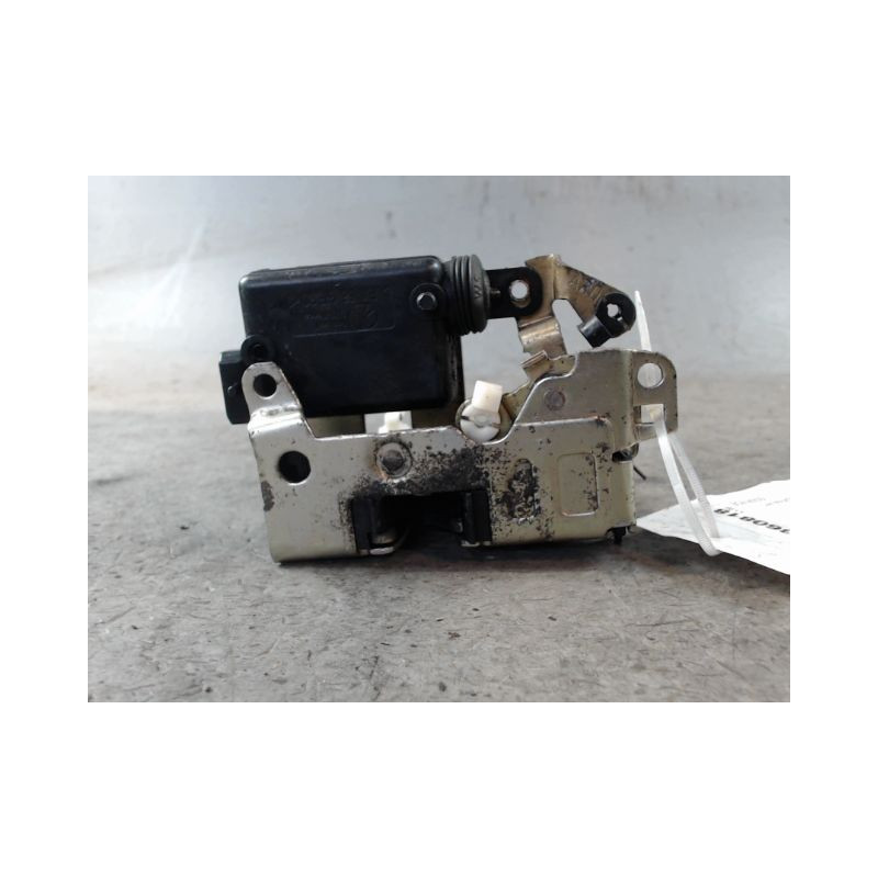 SYSTEME CONDAMNATION ARRIERE DROIT DACIA LOGAN -08